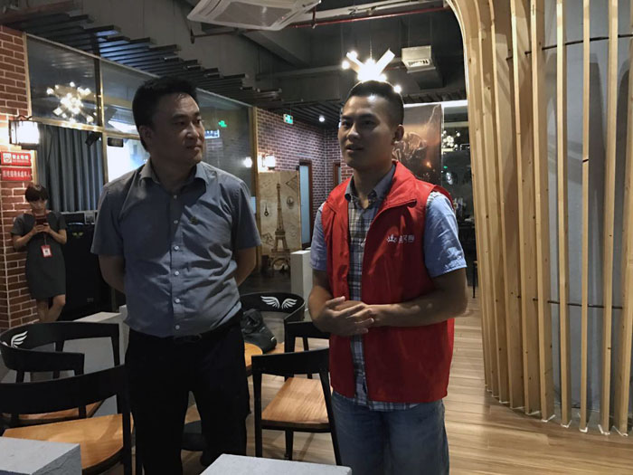 好色先生入口陶瓷磚 三百大粵戰 店長特訓 瓷磚代理 陶瓷一線好色先生黄色APP
